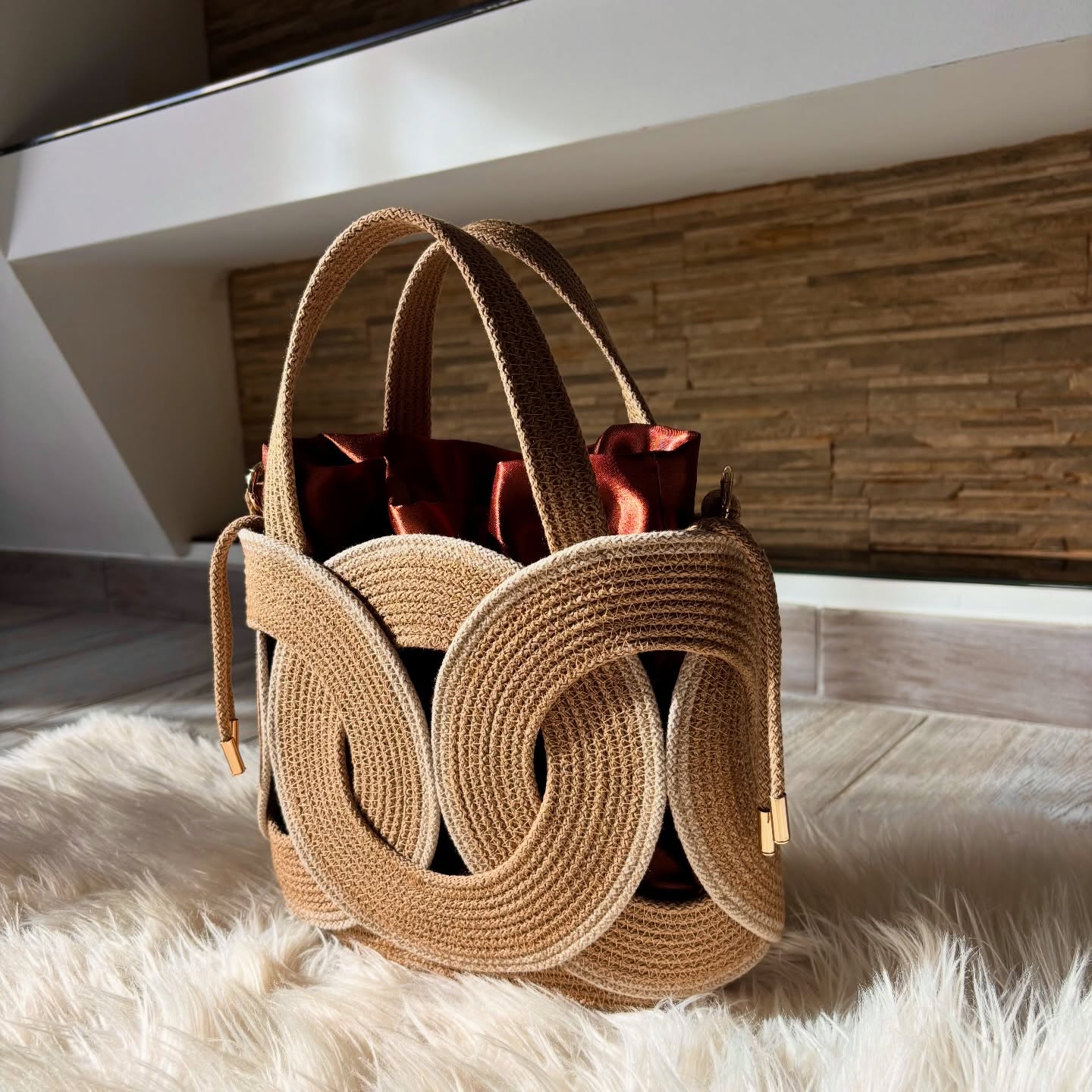 Sculptural Loop Woven Handbag – Natural Tan