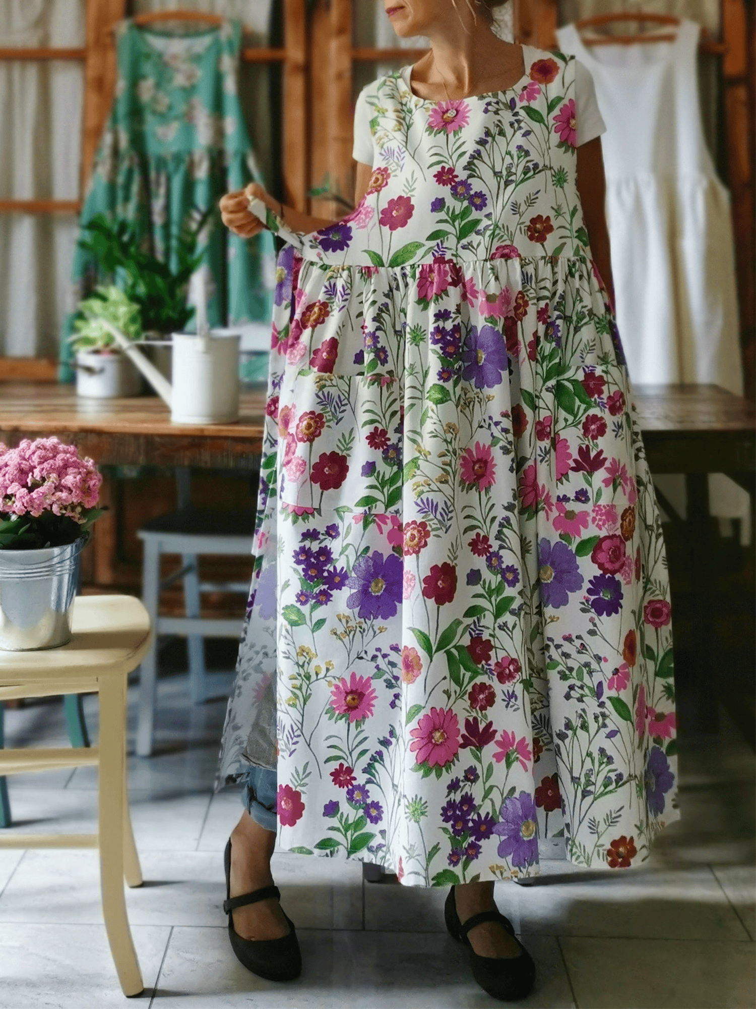 Vintage White Base Colorful Floral Print Long Apron & Dress (2-in-1)