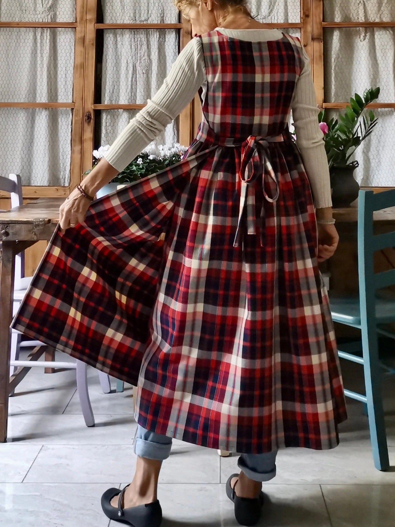 Vintage Red & Blue Contrast Plaid Long Apron & Dress (2-in-1) with Large Pockets