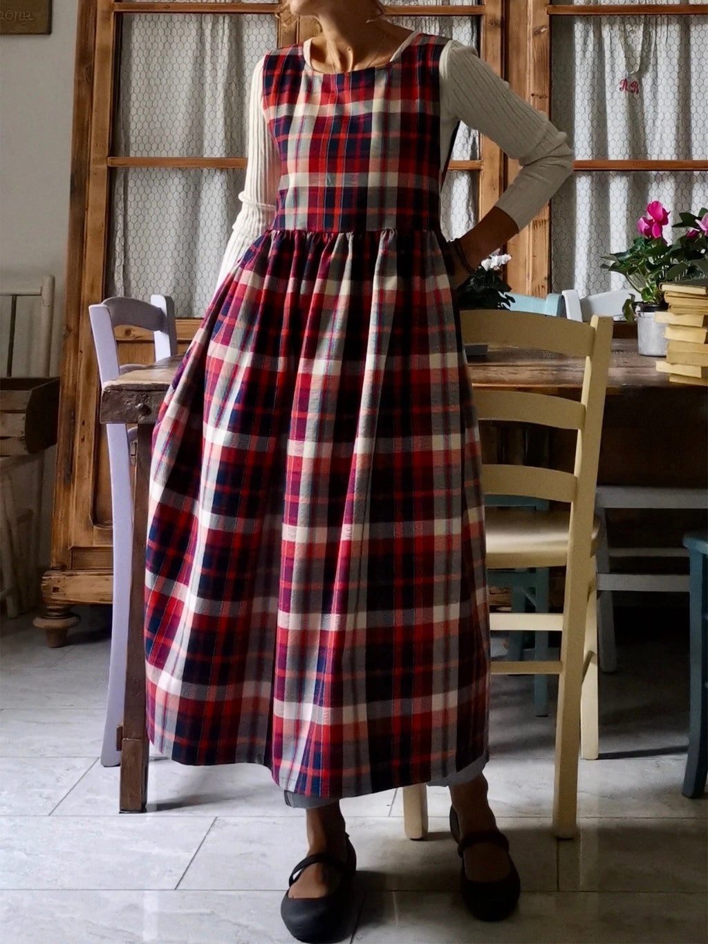 Vintage Red & Blue Contrast Plaid Long Apron & Dress (2-in-1) with Large Pockets