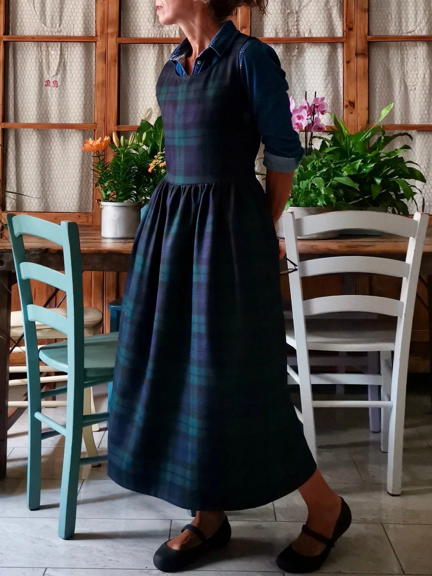Vintage Deep Dark Green & Blue Plaid Long Apron & Dress (2-in-1)