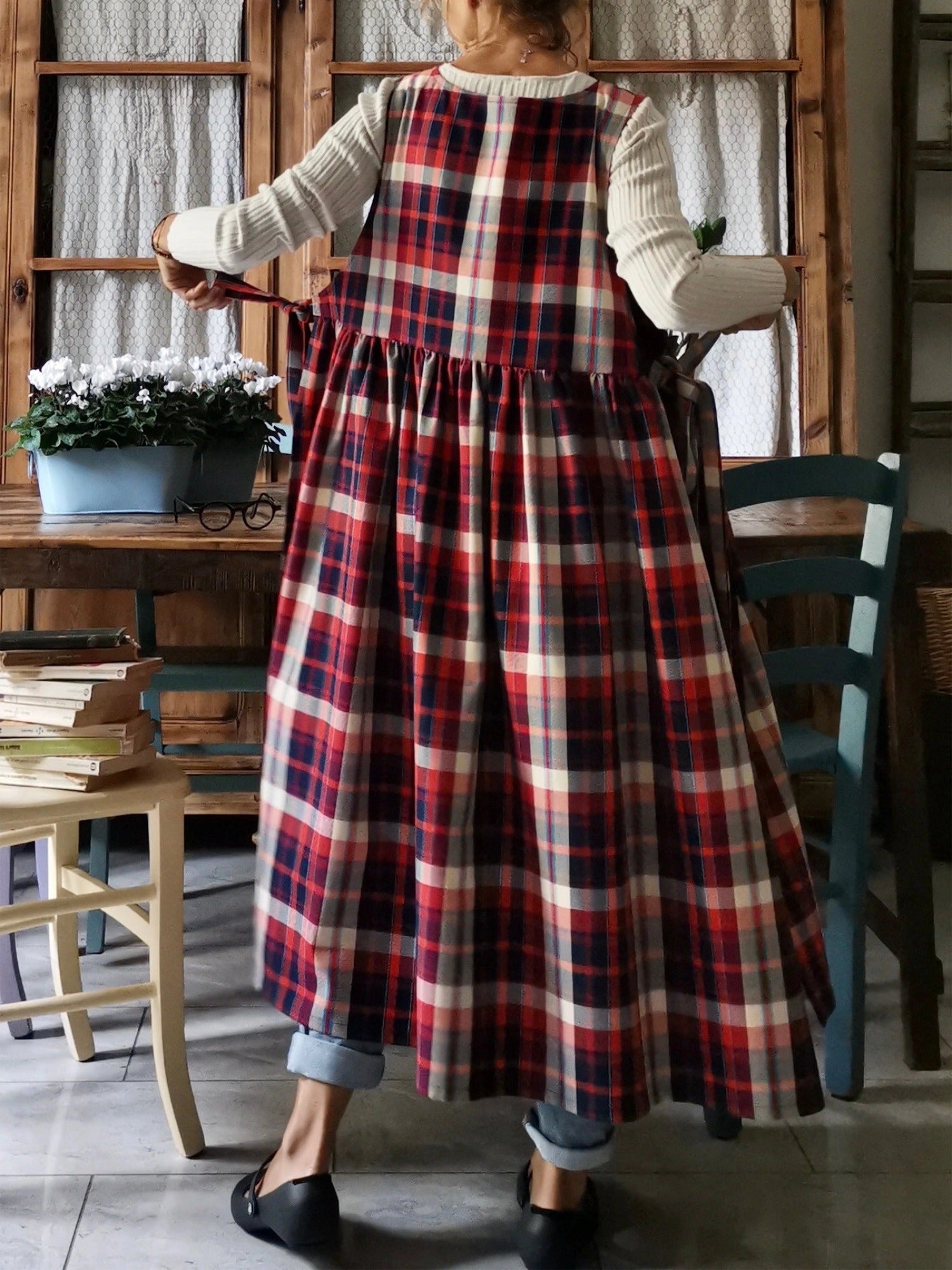 Vintage Red & Blue Contrast Plaid Long Apron & Dress (2-in-1) with Large Pockets