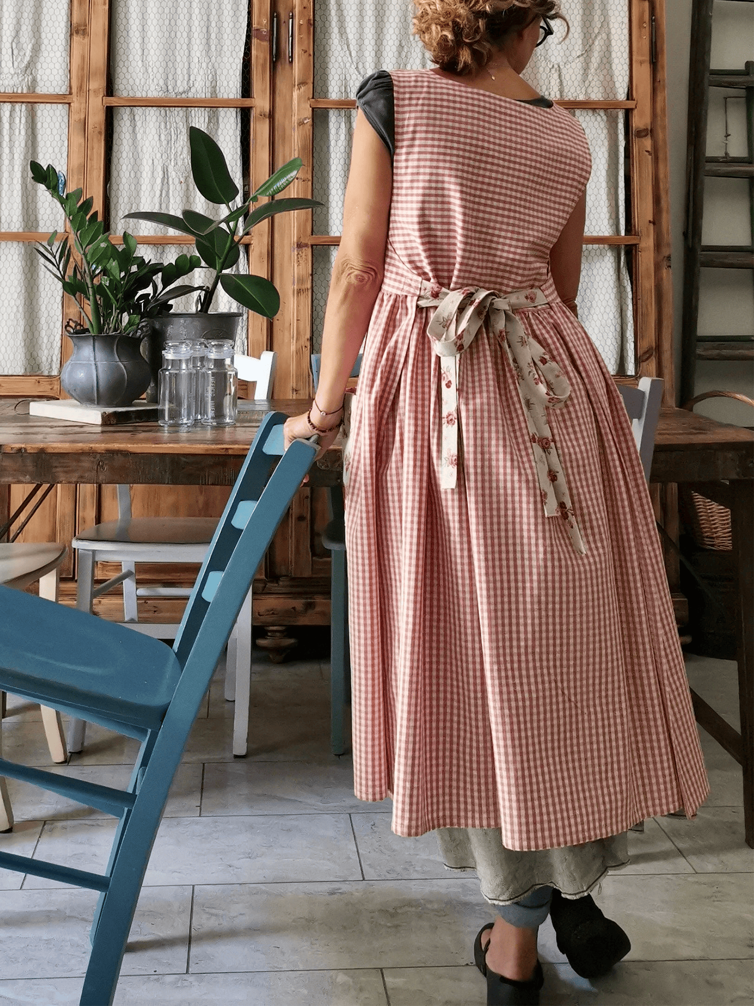 Vintage Pink & White Plaid Long Apron & Dress (2-in-1) with Floral Pockets