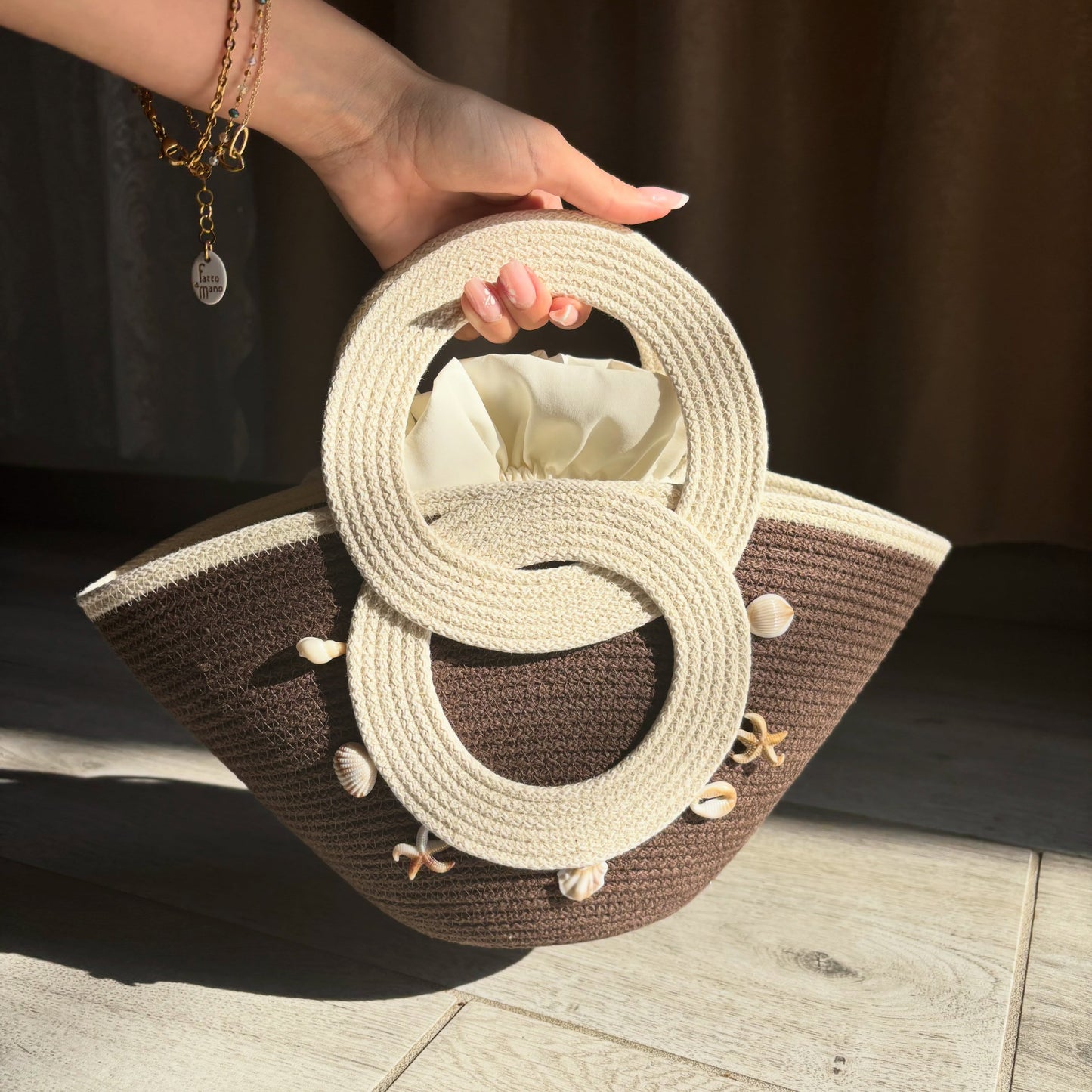 Coastal Loop Woven Handbag – Seashell Decor Top Handle Summer Purse