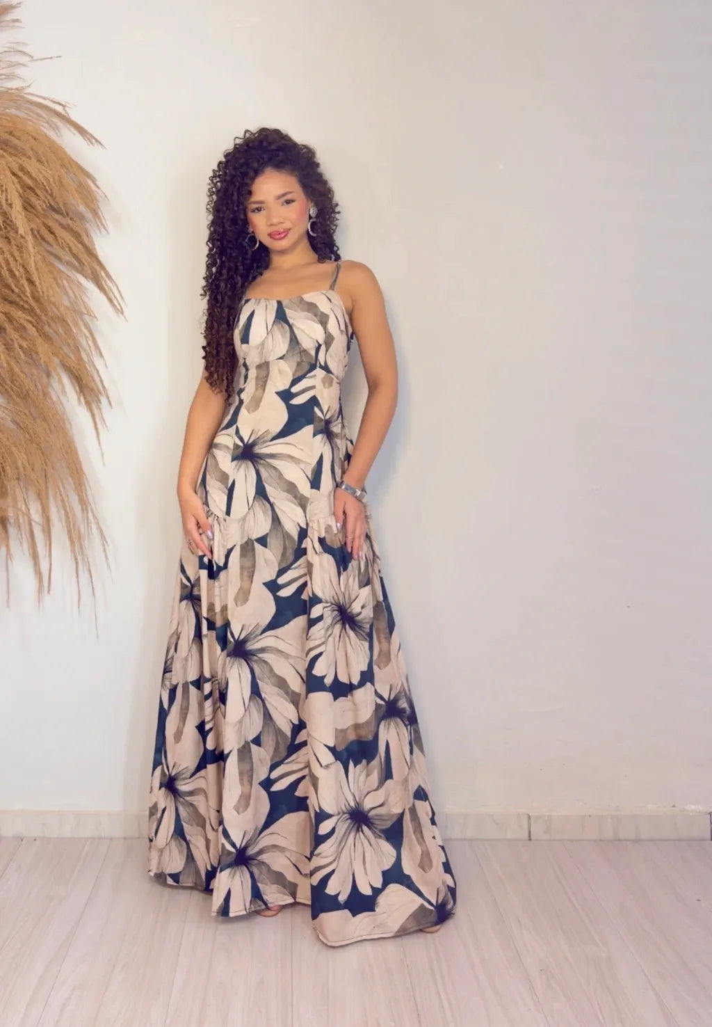 Women's Long Dress Cloe Leaf Background Gray